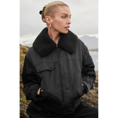 Alo Yoga Blaze Bomber Jacke Damen Schwarz | AHKNFC461