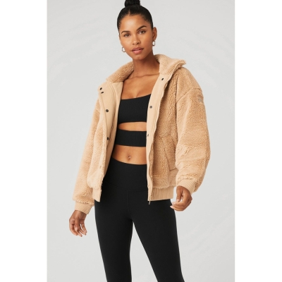 Alo Yoga Sherpa Varsity Jacke Damen Camel | SHQCKE658