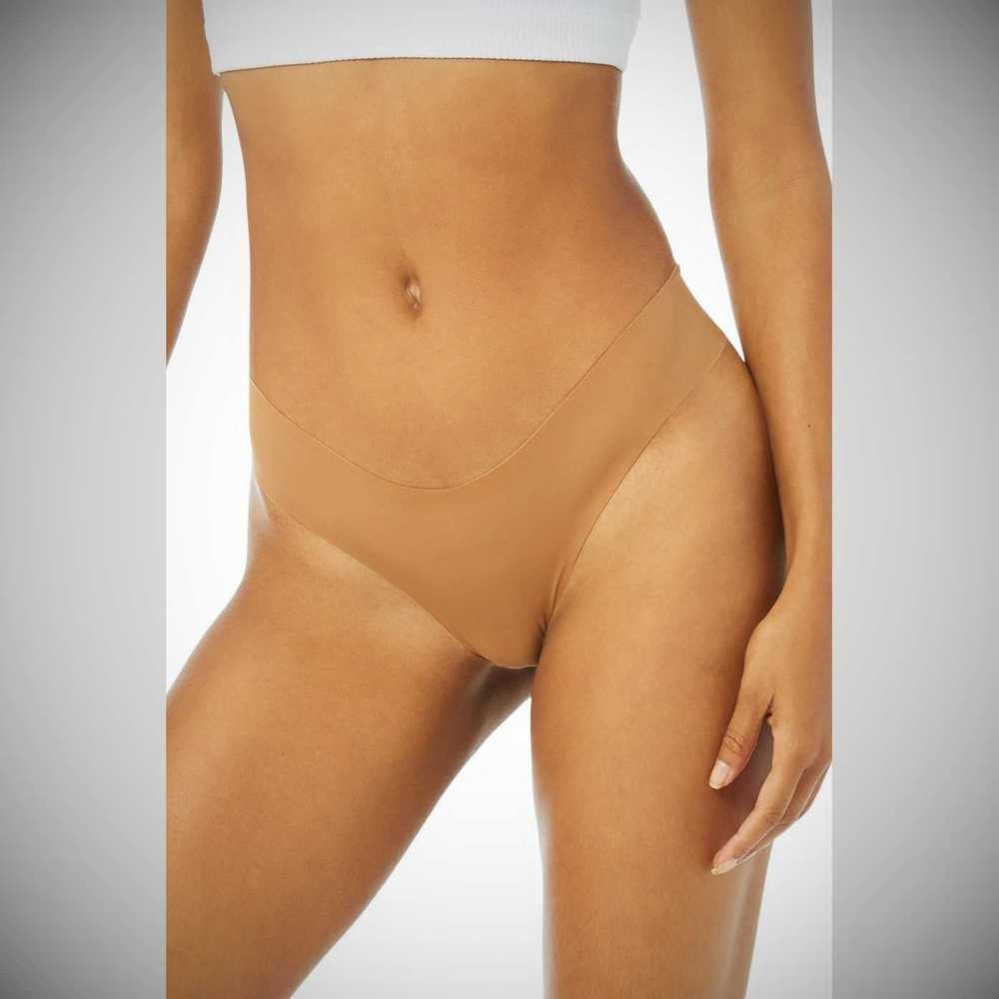 Alo Yoga Airbrush Invisible Cheeky Unterwäsche Damen Sand | OANBMG564