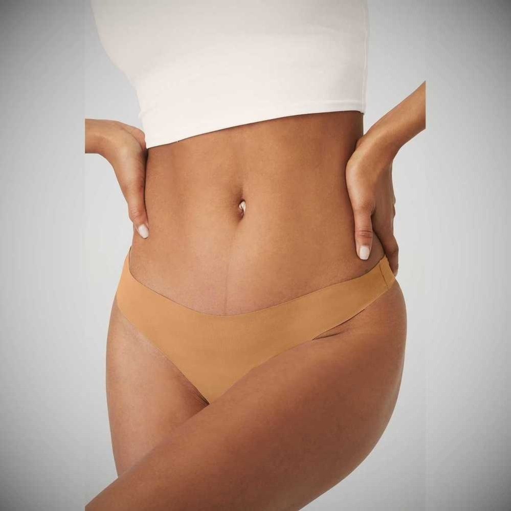 Alo Yoga Airbrush Invisible Tanga Unterwäsche Damen Sand | XDELNT104