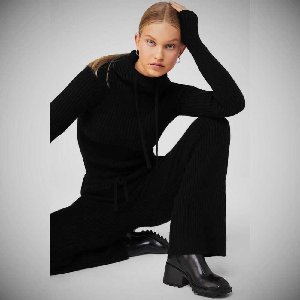 Alo Yoga Cashmere Gerippt High-Taille Winter Dream Flare Hose Damen Schwarz | MJHTUS605