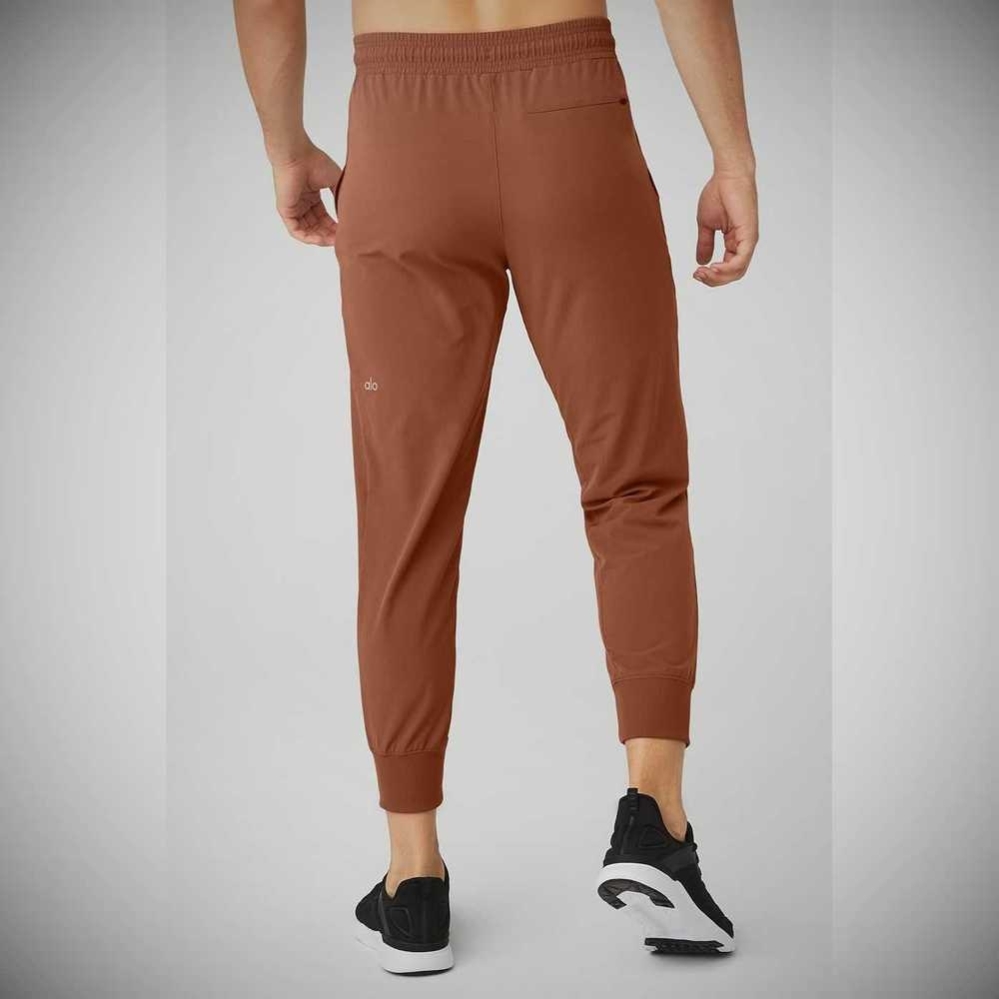 Alo Yoga Co-Op 7/8 Hose Herren Rust | JDYVIM315