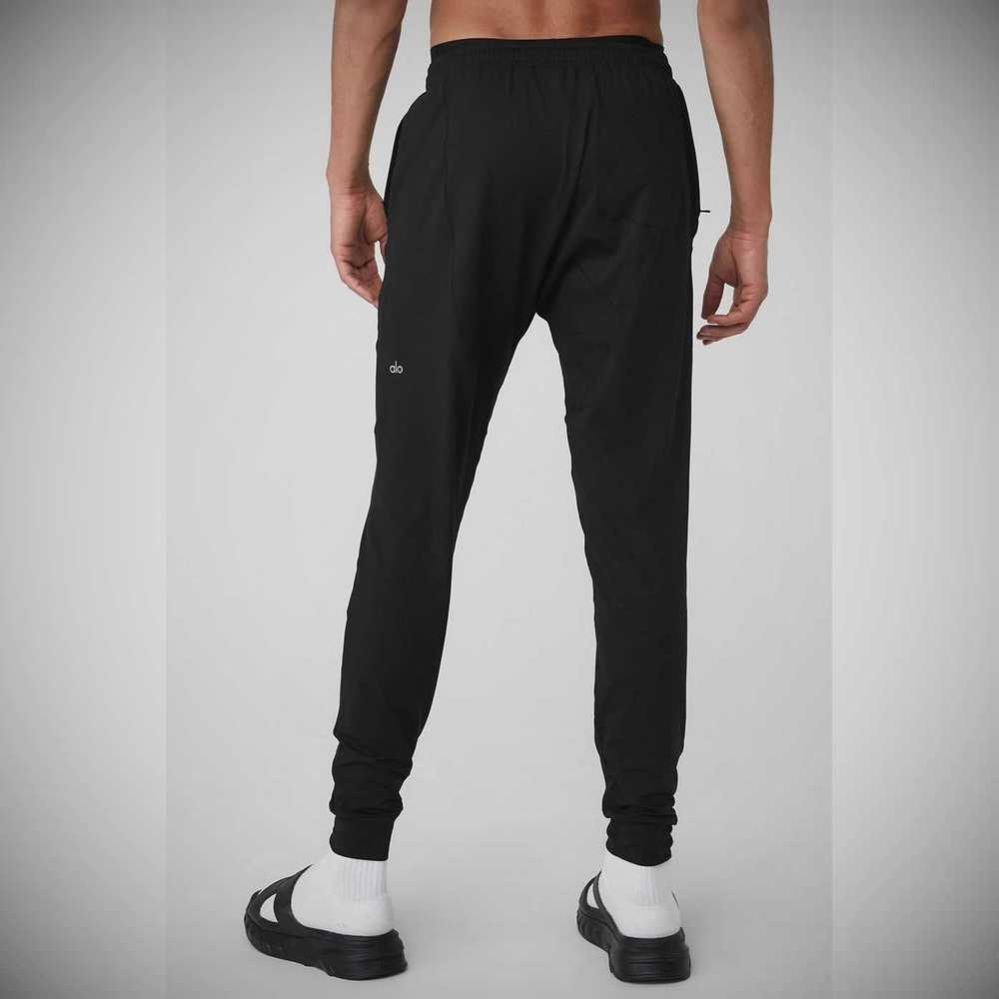 Alo Yoga Conquer Revitalize Hose Herren Schwarz | PDFMAN802