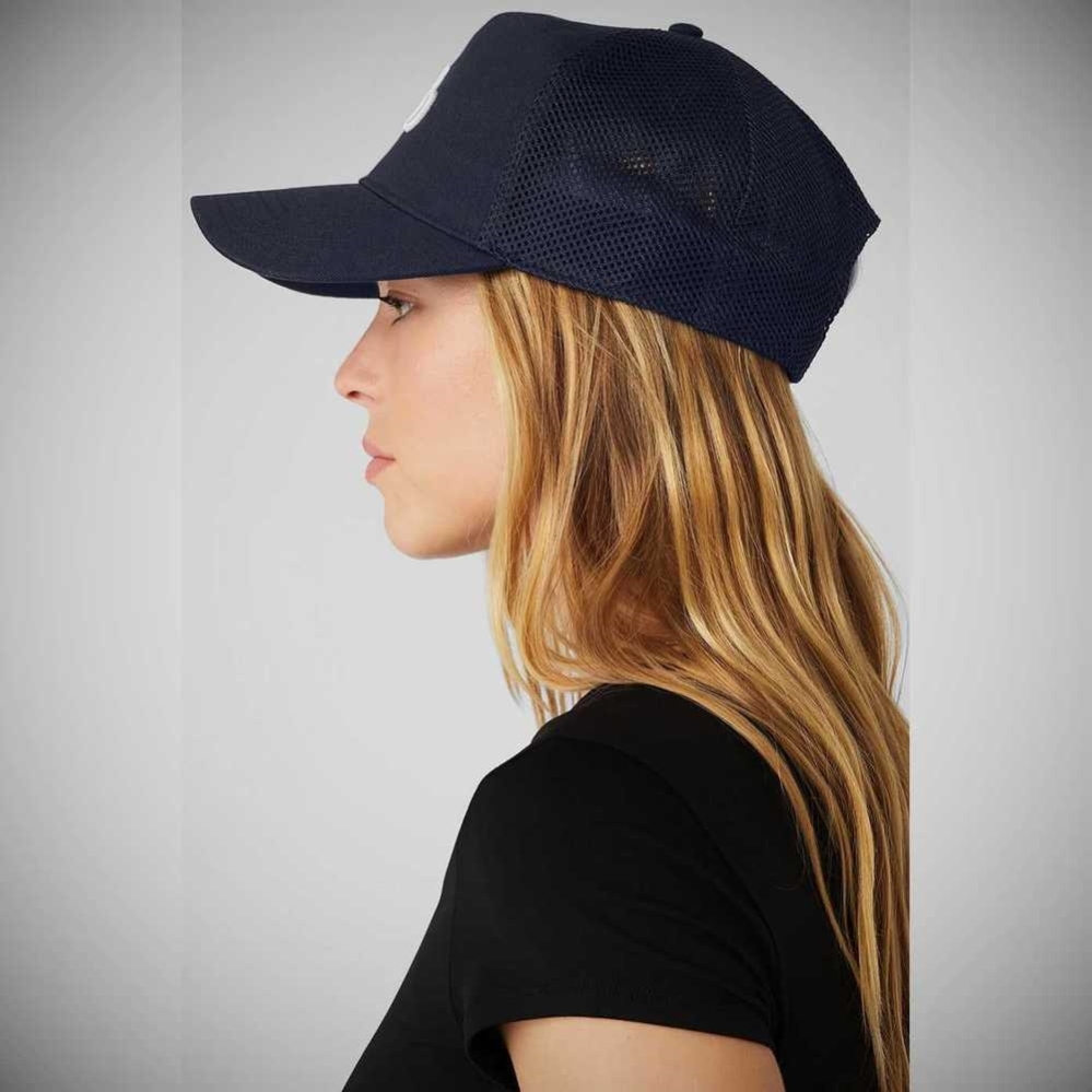 Alo Yoga District Trucker Hüte Damen Navy Weiß | HAIPXD378