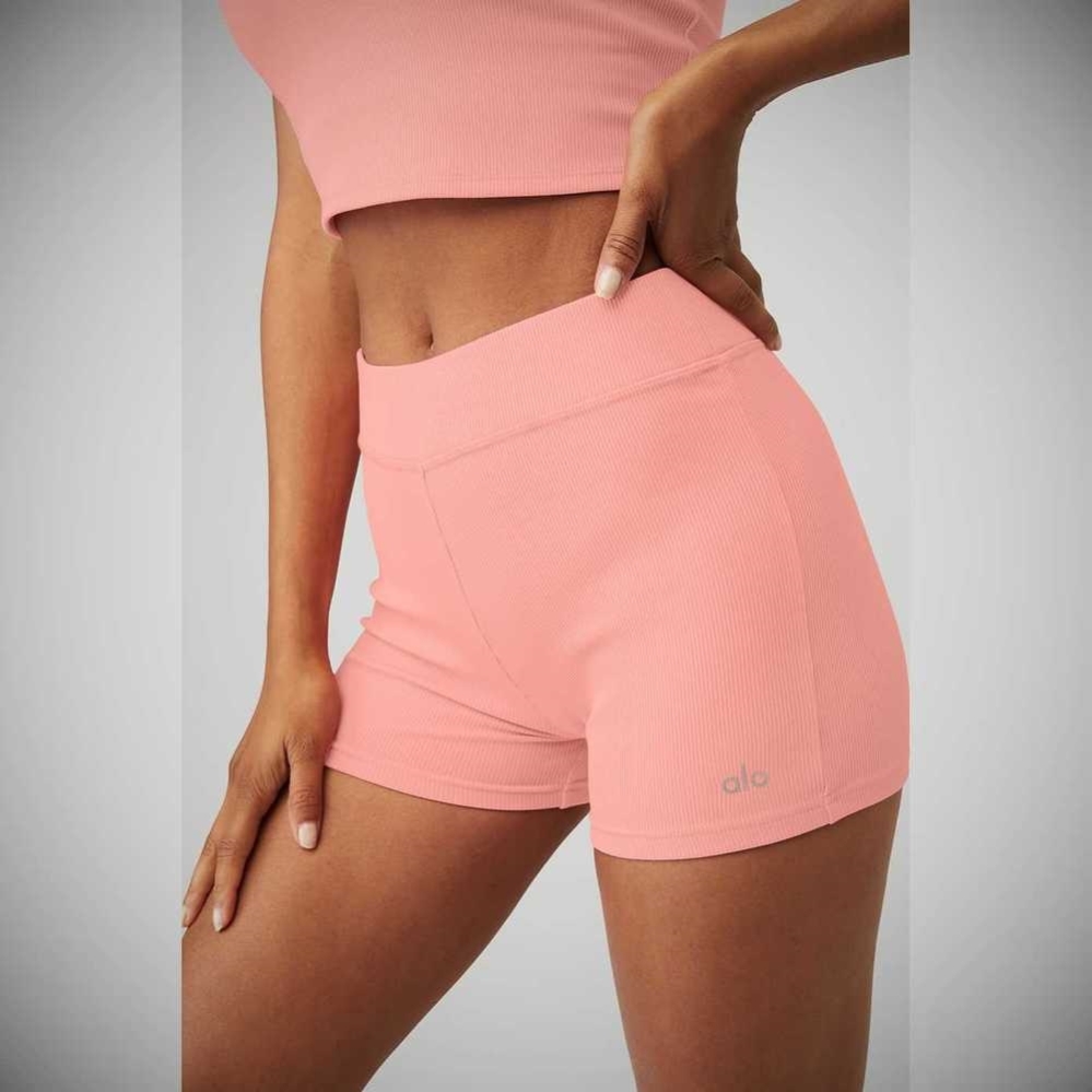 Alo Yoga Goddess Gerippt High-Taille Hot Kurze Hose Damen Rosa | WFXRUJ432