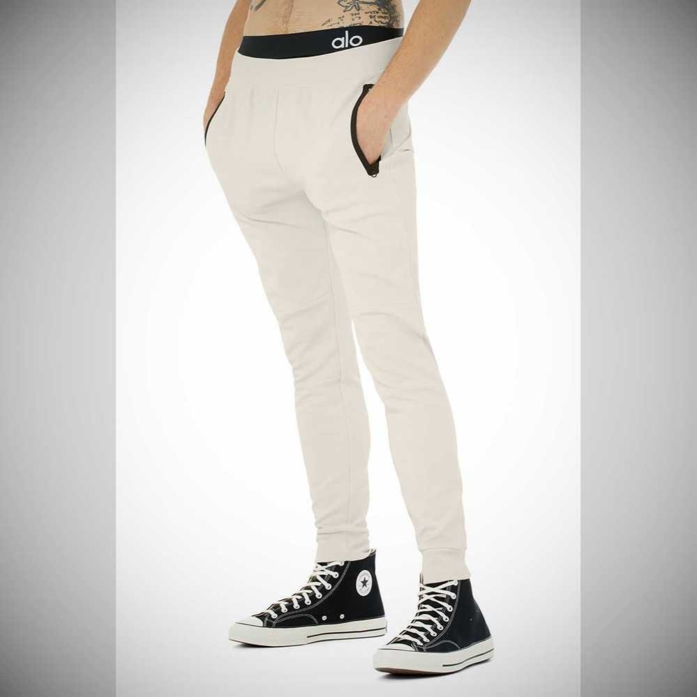 Alo Yoga Impel Sweathose Herren Beige | PLGBCE537