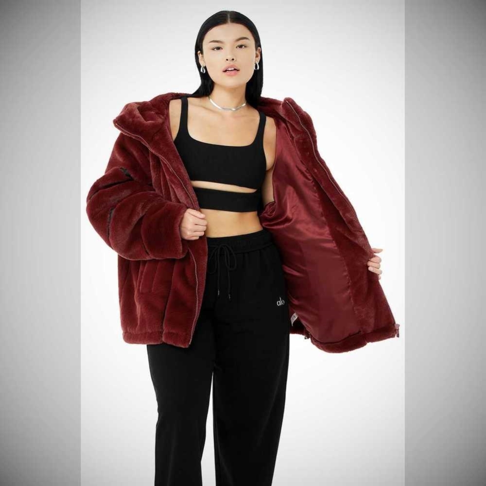 Alo Yoga Knock Out Faux Fur Jacke Damen Rot | IBVGOL702