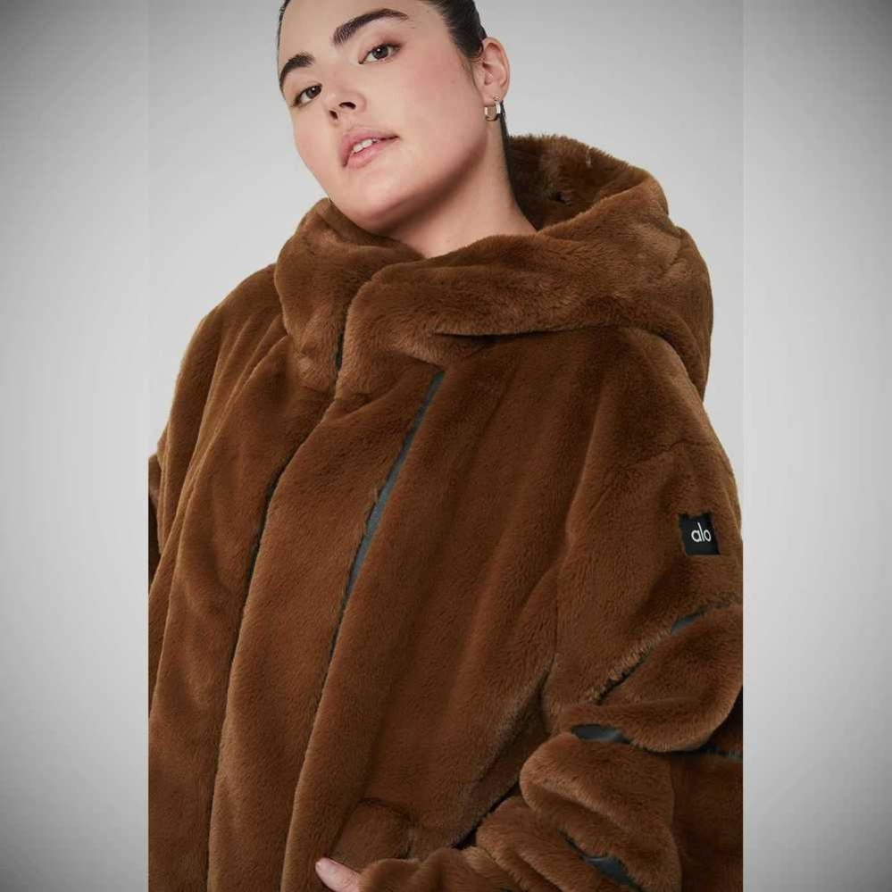 Alo Yoga Knock Out Faux Fur Jacke Damen Schokolade | JYNRMQ431