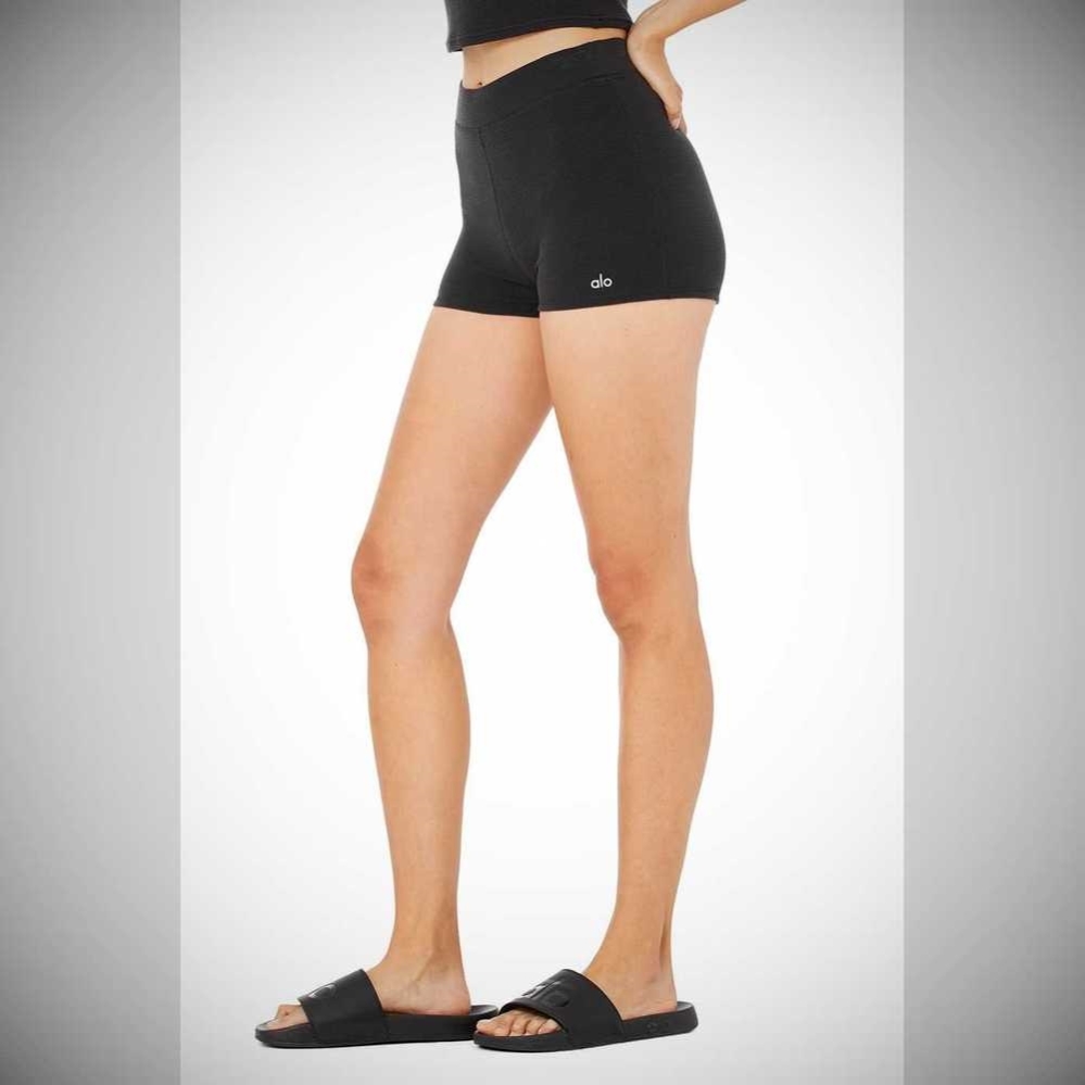 Alo Yoga Micro Waffle Pleasant Boy Kurze Hose Damen Schwarz | GVSDOC163