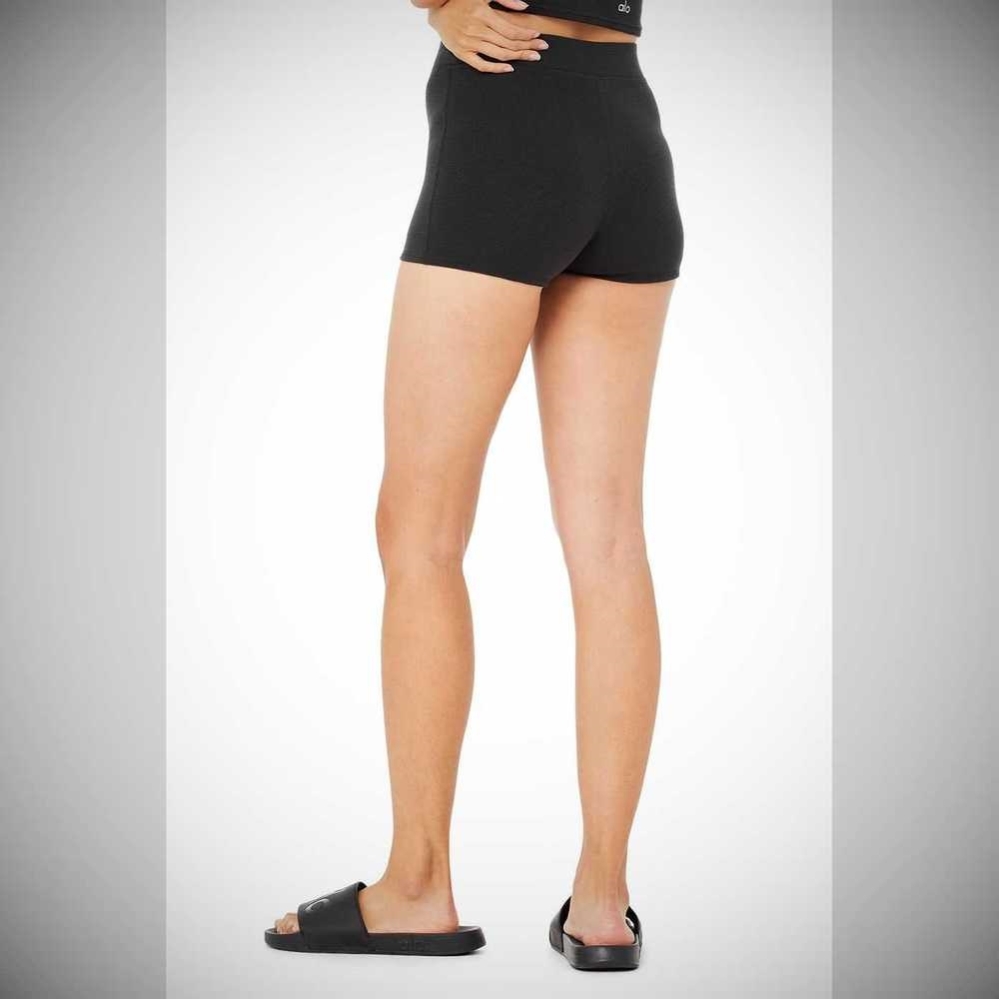 Alo Yoga Micro Waffle Pleasant Boy Kurze Hose Damen Schwarz | GVSDOC163