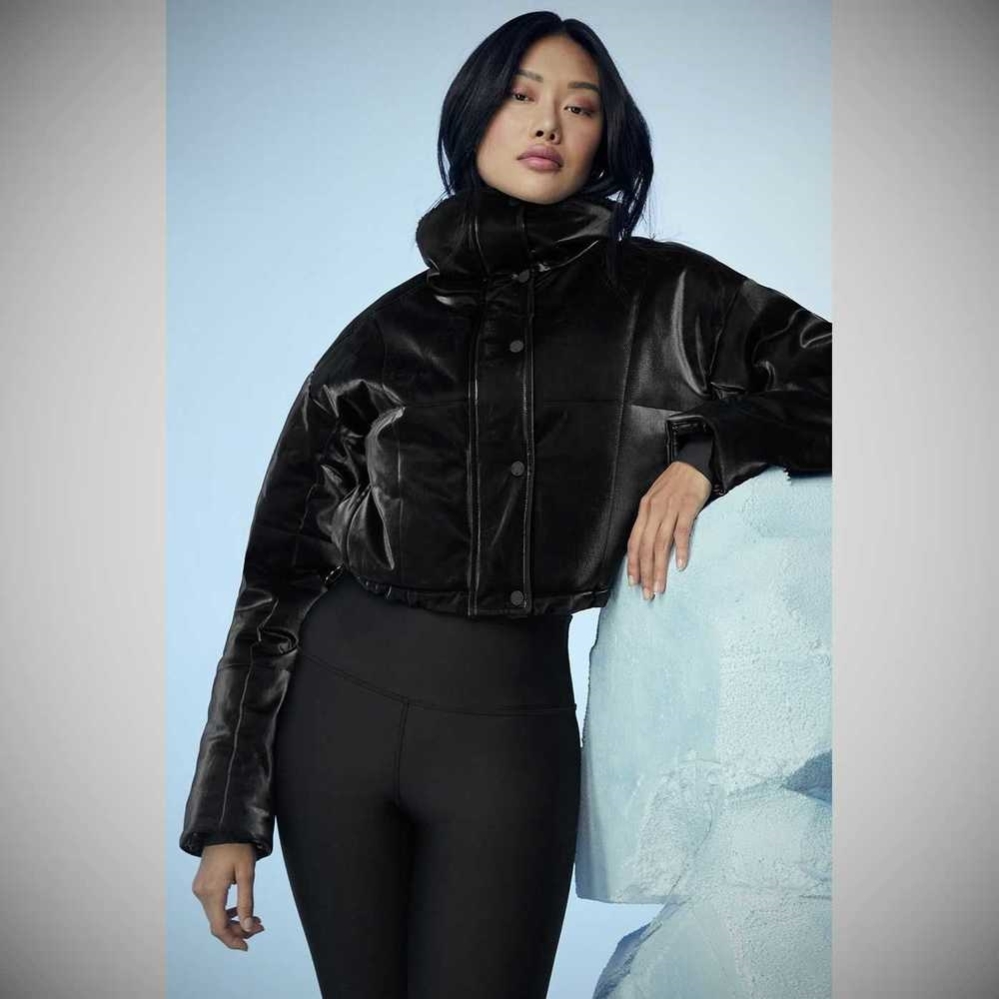 Alo Yoga Orion Cropped Puffer Jacke Damen Schwarz | EXSAFT641