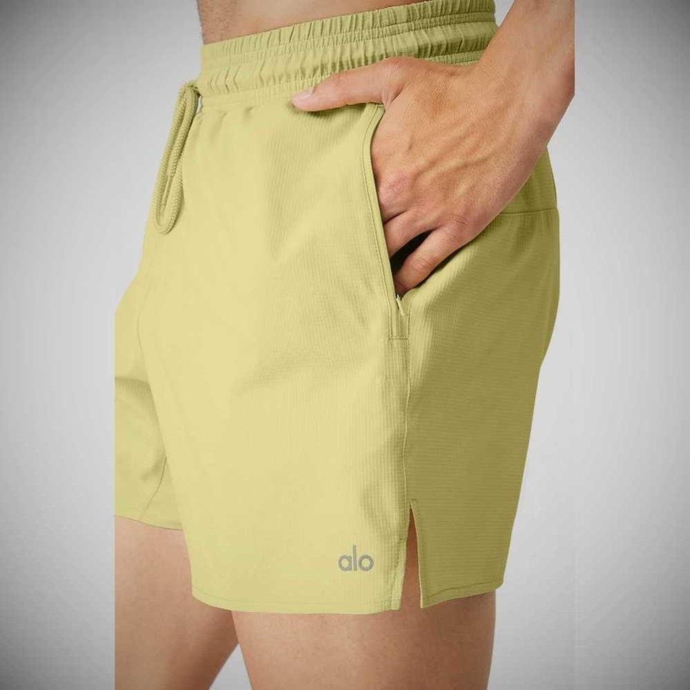 Alo Yoga Ripstop 7” On-Set Kurze Hose Herren Grau Gelb | RFDAXP614