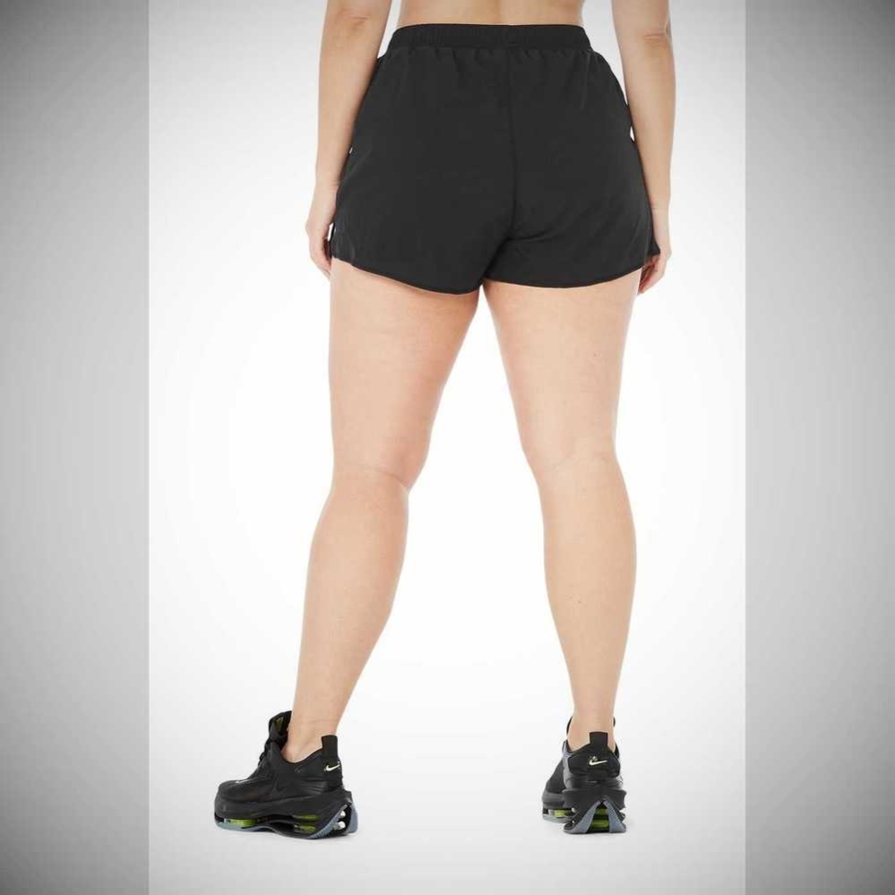 Alo Yoga Stride Kurze Hose Damen Schwarz | IBKUZN148