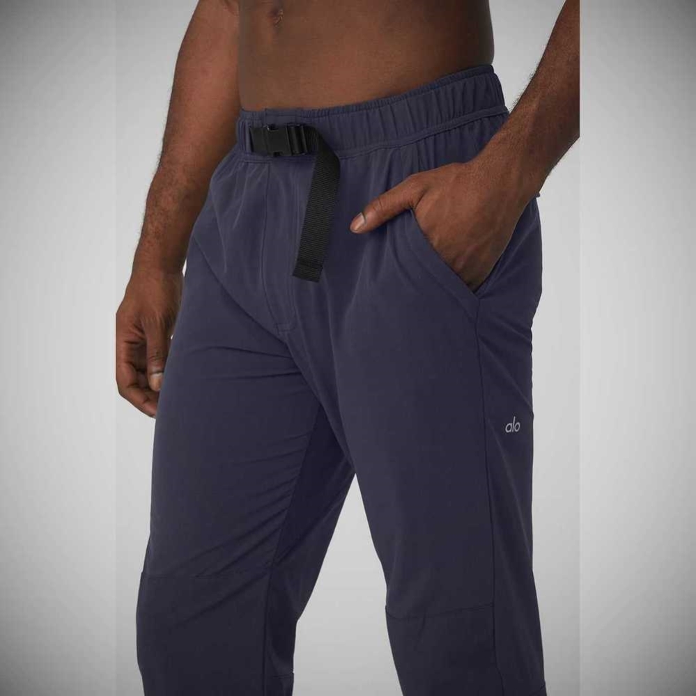 Alo Yoga Talus Tech Hose Herren Navy | IKJBAW106