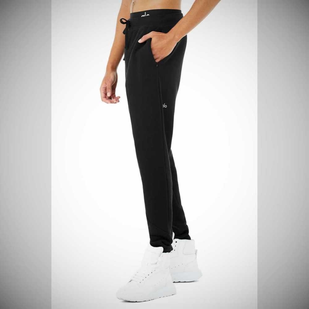 Alo Yoga The Triumph Sweathose Herren Schwarz | IPCTXV701