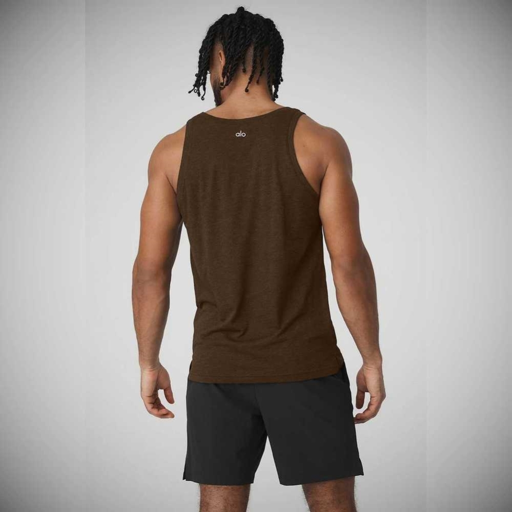 Alo Yoga Triumph Muskelshirt Herren Kaffee | HETWMJ564